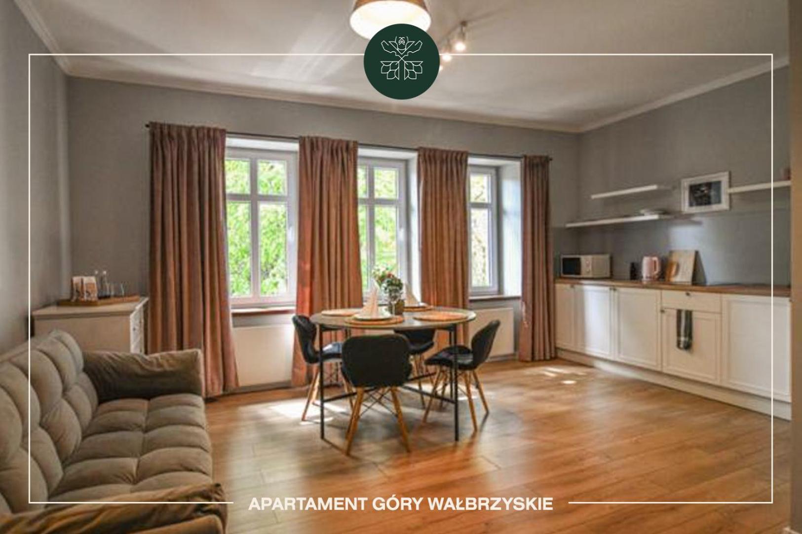 Apartamenty Przy Zamkowej W Walbrzychu المظهر الخارجي الصورة